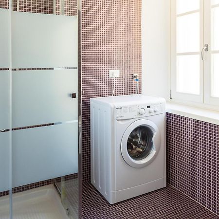 Double Private Parking, 2 Bedrooms & 2 Bathrooms - Elegant Apartment In Old Town Udine Eksteriør billede